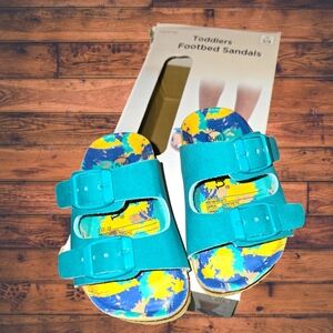 Toddler sandals size 5/6